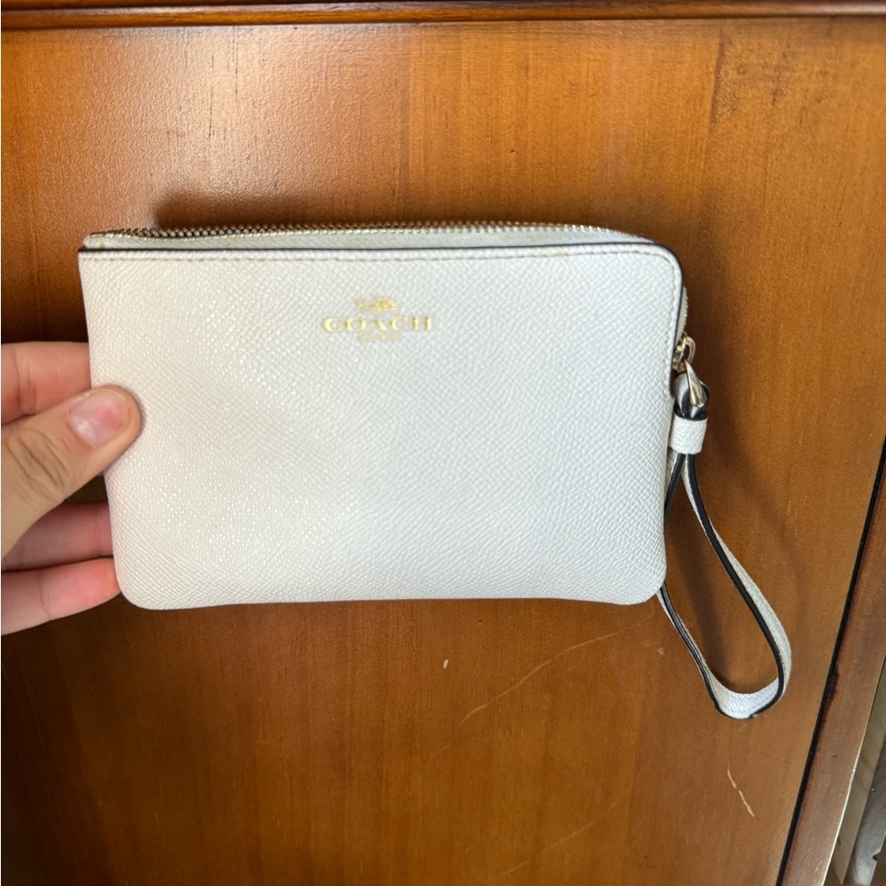 Coach wristlet wallet